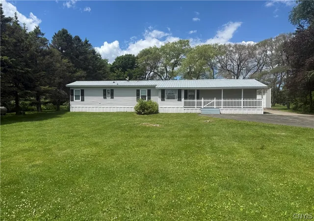 Homes for sale in Groton, NY | 688 Clark Street Ext, Groton, NY 13073 | MLS# S1690511