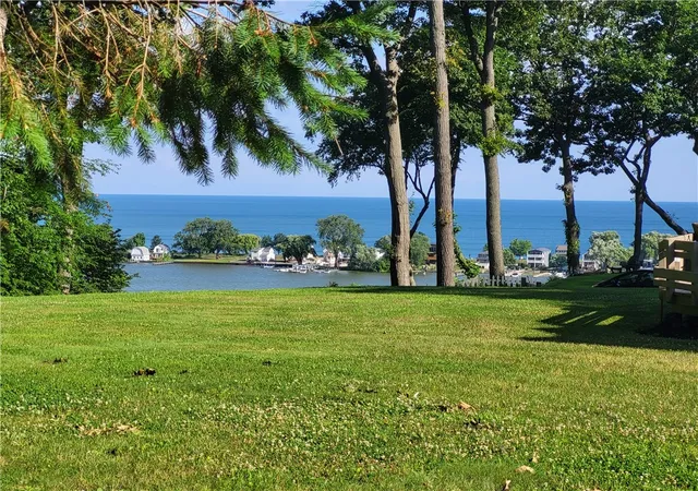 35th image of 676 Admiralty Wy, Webster, NY 14580 | MLS# R1691416