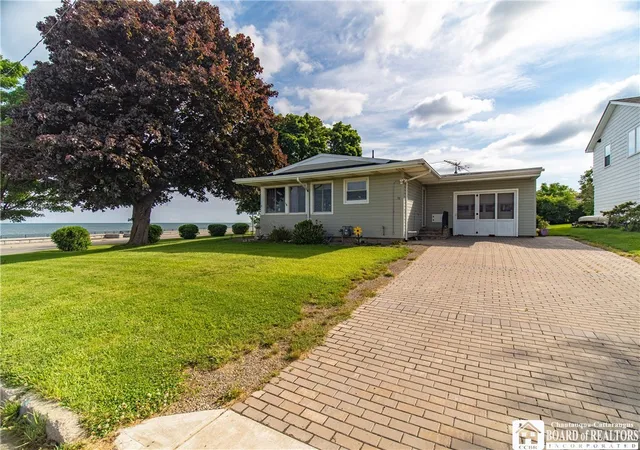 2nd image of 72 N Jerboa St, Dunkirk, NY 14048 | MLS# R1691452