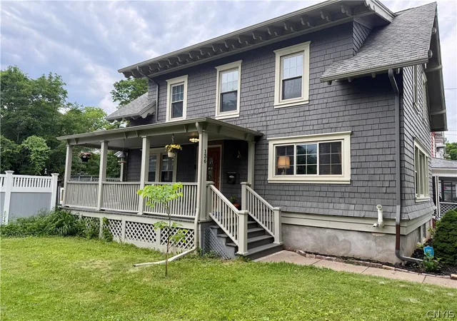 1st image of 136 Kensington Pl, Syracuse, NY 13210 | MLS# S1691493