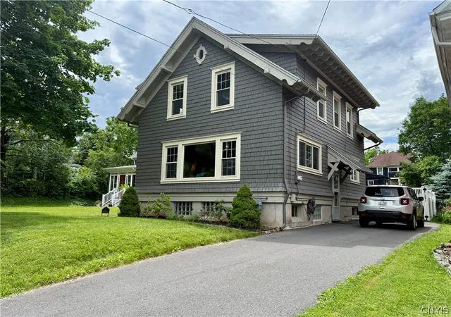 5th image of 136 Kensington Pl, Syracuse, NY 13210 | MLS# S1691493