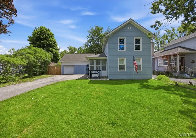 2nd image of 44 Pound St, Lockport, NY 14094 | MLS# B1691762