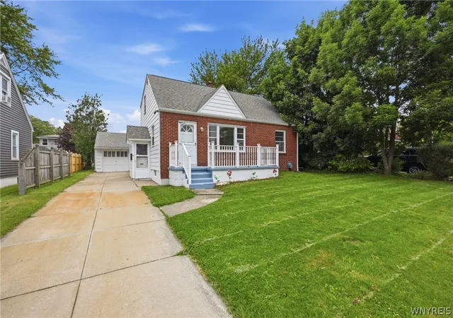 Homes for sale in Cheektowaga, NY | 72 Birkdale Rd, Cheektowaga, NY 14225 | MLS# B1691790
