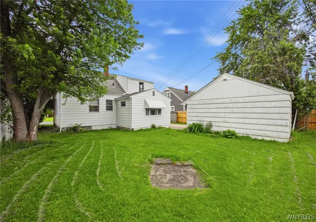 Homes for sale in Cheektowaga, NY | 72 Birkdale Rd, Cheektowaga, NY 14225 | MLS# B1691790