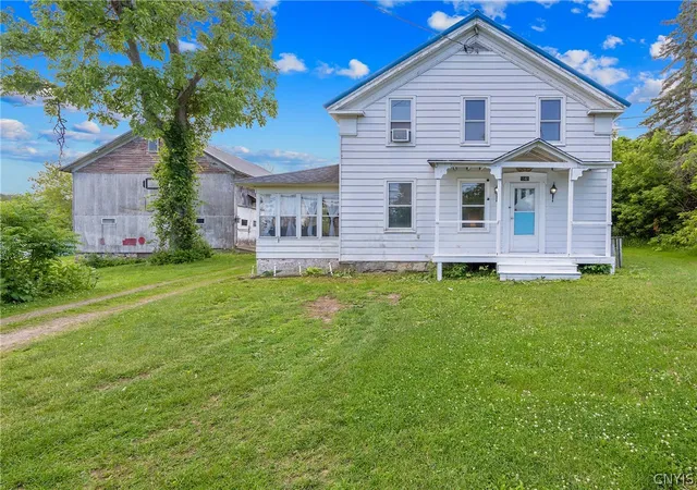 Homes for sale in Scriba, NY | 5565 State Route 104, Scriba, NY 13126 | MLS# S1682011