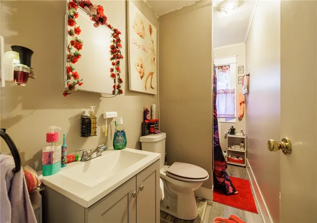 2nd image of 25 27 Harris St #25, Rochester, NY 14621 | MLS# R1685364