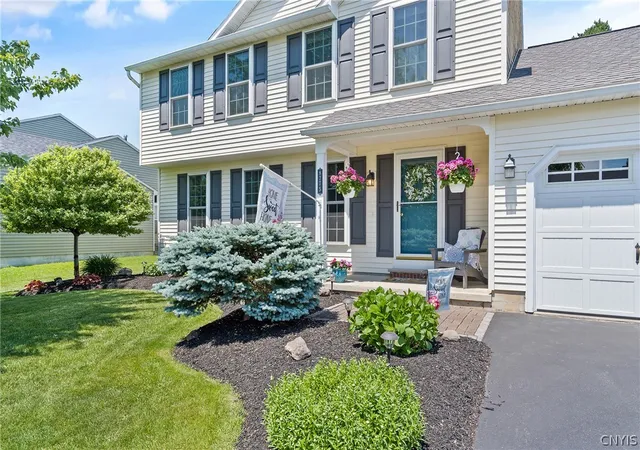 2nd image of 8775 Raulli Dr, Cicero, NY 13039 | MLS# S1691097