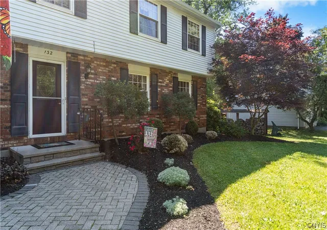 3rd image of 132 Smokey Hollow Rd, Lysander, NY 13027 | MLS# S1687624