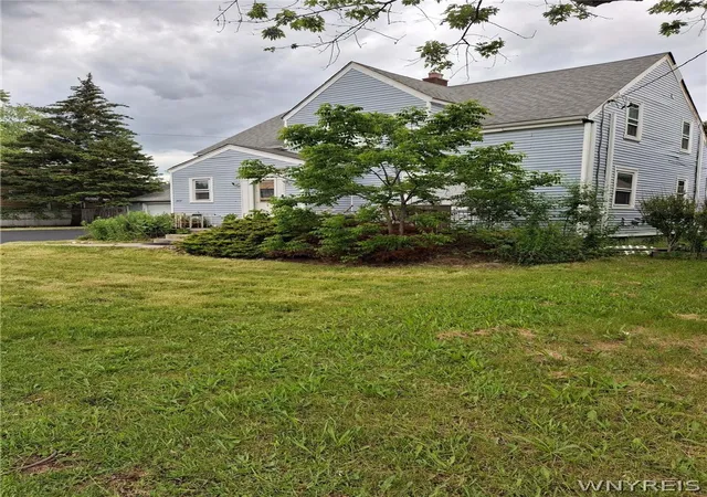 Homes for sale in Cheektowaga, NY | 3993 Union Rd, Cheektowaga, NY 14225 | MLS# B1691732