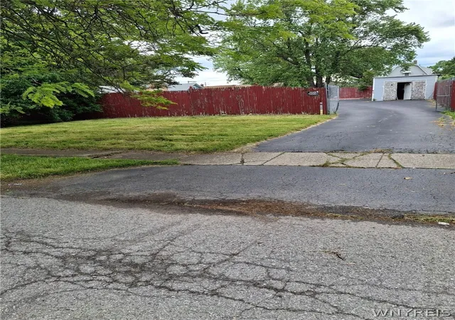 Homes for sale in Cheektowaga, NY | 3993 Union Rd, Cheektowaga, NY 14225 | MLS# B1691732