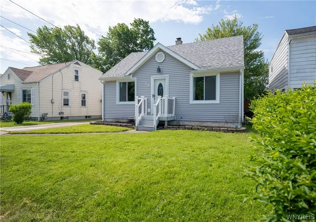2nd image of 19 Wellworth Pl, Buffalo, NY 14225 | MLS# B1691615