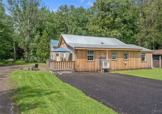 Homes for sale in Constantia, NY | 32 34th St, Constantia, NY 13044 | MLS# S1691756