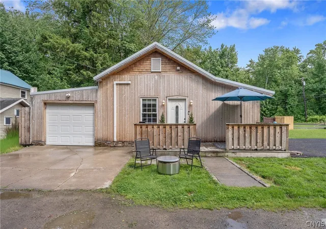 Homes for sale in Constantia, NY | 32 34Th St, Constantia, NY 13044 | MLS# S1691756