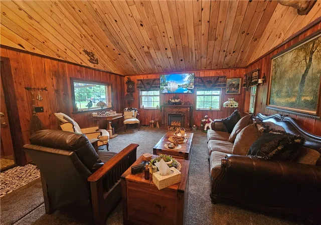 Homes for sale in Williamstown, NY | 3 Pine Grove Dr, Williamstown, NY 13302 | MLS# R1691545