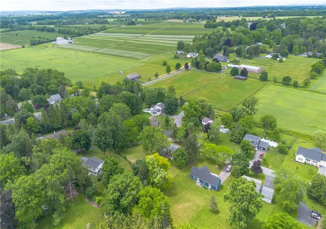 Homes for sale in Geneva Town, NY | 714 White Springs Dr, Geneva Town, NY 14456 | MLS# R1691619