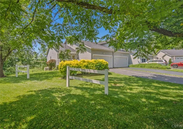 Photo 2 of Sale Pending at 3628 Black Brant Dr, Liverpool, NY 13090 | MLS# S1691500 | Listing updated on 2026-08-04
