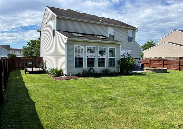 Homes for sale in Clay, NY | 5489 Bingley Ln, Clay, NY 13041 | MLS# S1691574
