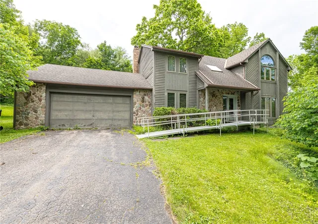 Homes for sale in Perinton, NY | 37 Freshfield, Perinton, NY 14450 | MLS# R1691252