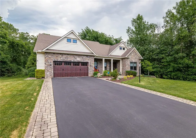 Homes for sale in Penfield, NY | 23 Timber Glen, Penfield, NY 14526 | MLS# R1691454