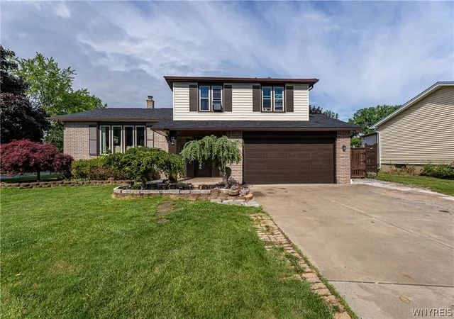 2nd image of 12 Honorine Dr, Depew, NY 14043 | MLS# B1691837