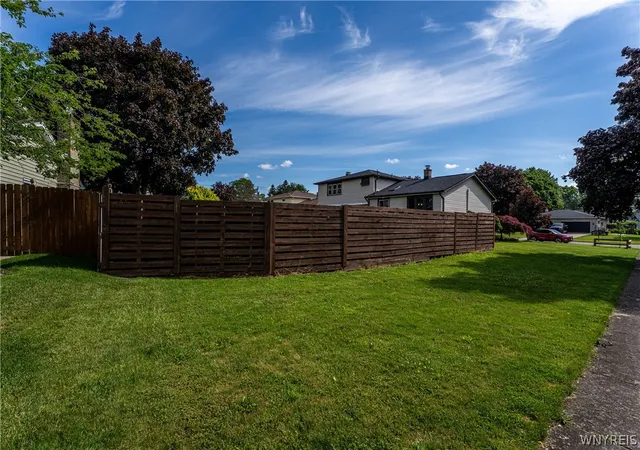 49th image of 12 Honorine Dr, Depew, NY 14043 | MLS# B1691837