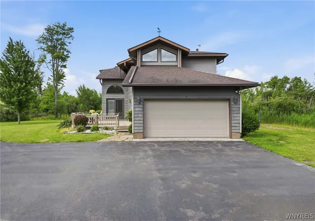 2nd image of 291 Westwood Rd, Lancaster, NY 14086 | MLS# B1691786