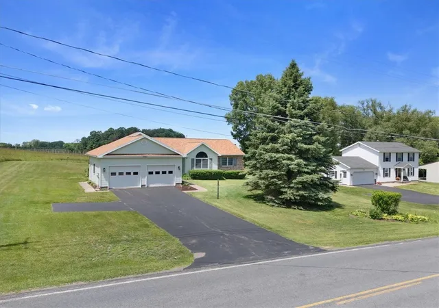 Homes for sale in Williamson, NY | 7587 Salmon Creek Rd, Williamson, NY 14589 | MLS# R1685654