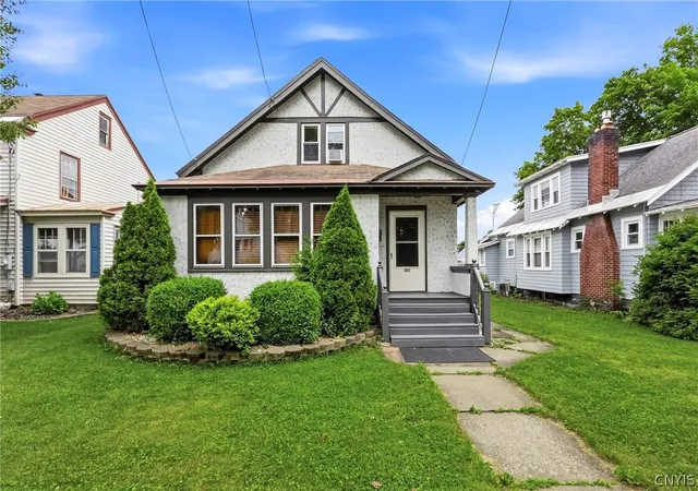 Homes for sale in Rome, NY | 1206 Schuyler St, Rome, NY 13440 | MLS# S1691117