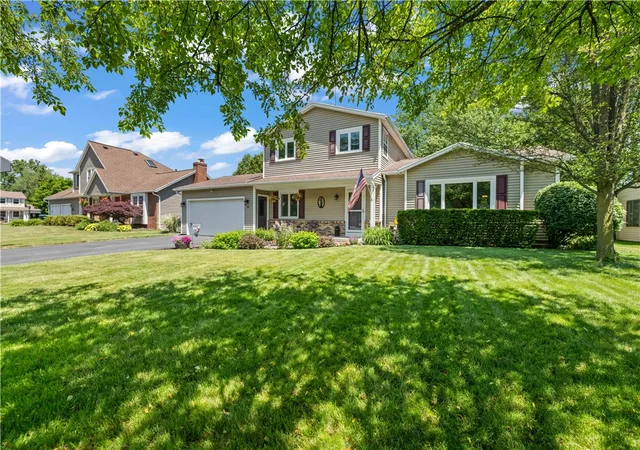Photo 2 of Sale Pending at 18 Mathew Ln, Rochester, NY 14626 | MLS# R1691549 | Listing updated on 2026-07-04