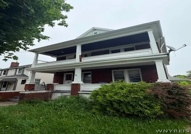 2nd image of 543 22nd St, Niagara Falls, NY 14301 | MLS# B1690175