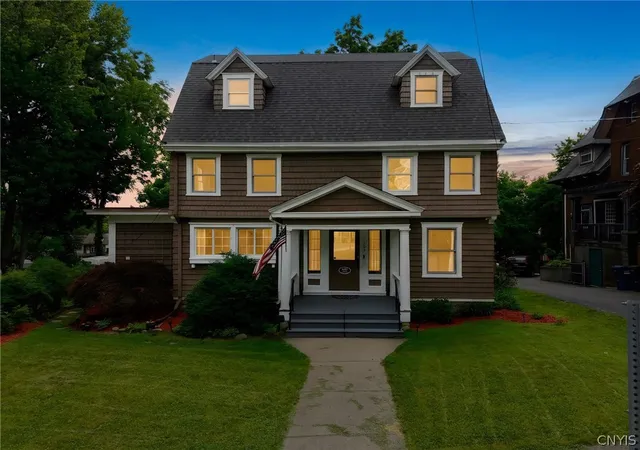 Homes for sale in Syracuse, NY | 105 Summit Ave, Syracuse, NY 13207 | MLS# S1691288