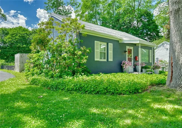 Homes for sale in Brighton, NY | 125 Penhurst Rd, Brighton, NY 14610 | MLS# R1691839