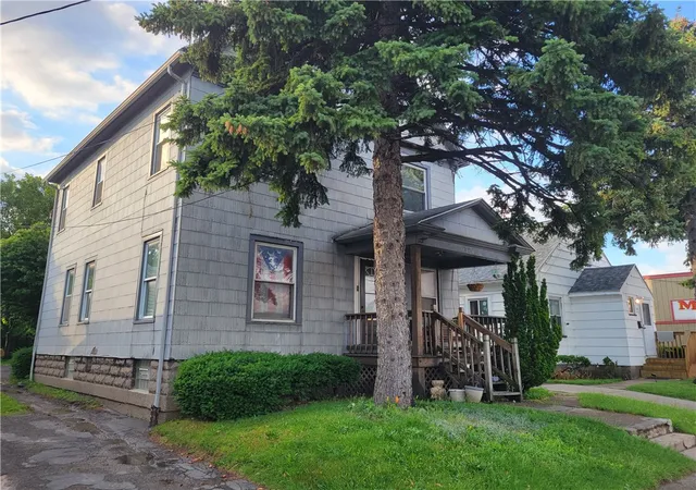 Photo 3 of Single family home for sale at 1480 N Clinton Ave, Rochester, NY 14621 | MLS# R1691323 | Listing updated on 2026-07-23