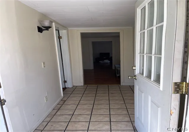 3rd image of 139 W Schuyler St, Oswego, NY 13126 | MLS# S1691645