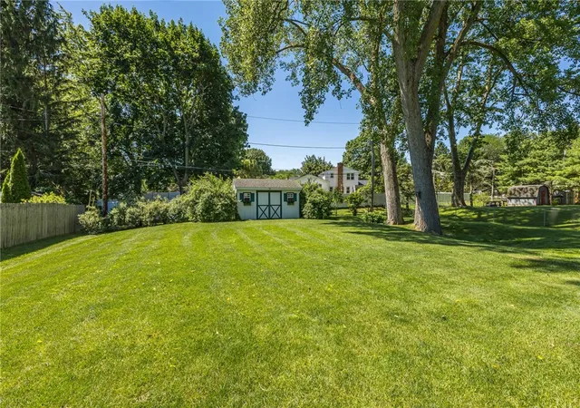 Homes for sale in Perinton, NY | 50 Heatherwood Rd, Perinton, NY 14450 | MLS# R1689559