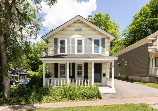 Homes for sale in Cazenovia, NY | 33 Nelson St, Cazenovia, NY 13035 | MLS# S1691736