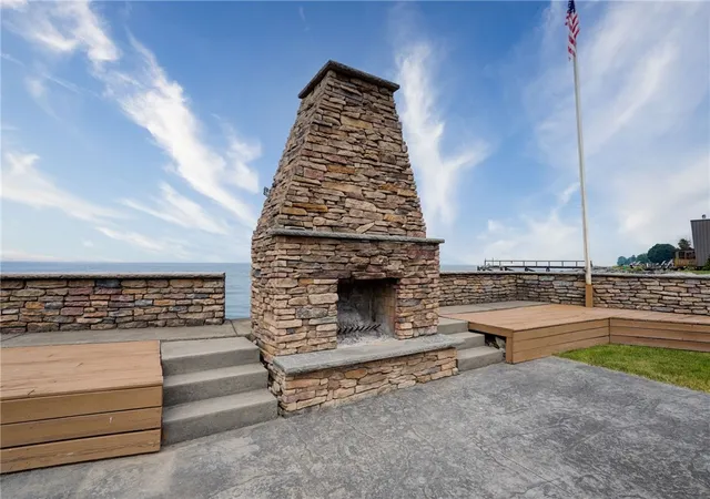3rd image of 630 Lake Shore Dr, Hilton, NY 14468 | MLS# R1688725