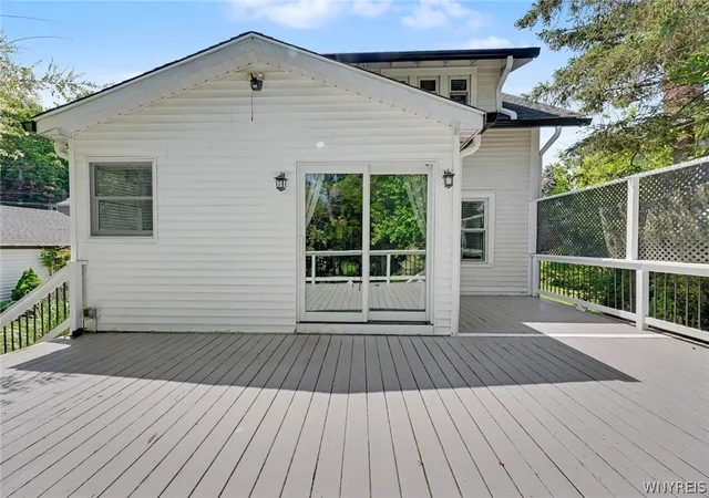 3rd image of 51 Clark St, Orchard Park, NY 14127 | MLS# B1691413