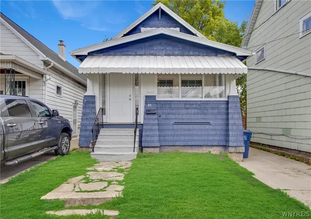 Homes for sale in Buffalo, NY | 85 Ullman St, Buffalo, NY 14207 | MLS# B1691102