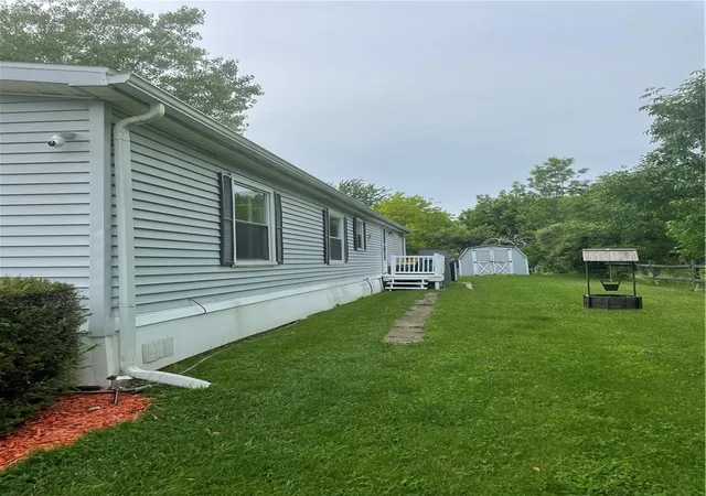 Photo 4 of Manufactured home for sale at 113 Trinity Dr, Holley, NY 14470 | MLS# R1691914 | Listing updated on 2026-07-27
