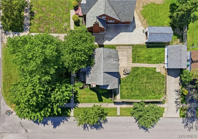 Homes for sale in Cheektowaga, NY | 790 Cleveland Dr, Cheektowaga, NY 14225 | MLS# B1691629