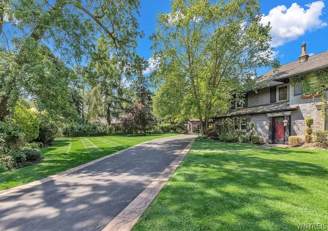 3rd image of 72 N Long St, Buffalo, NY 14221 | MLS# B1691988
