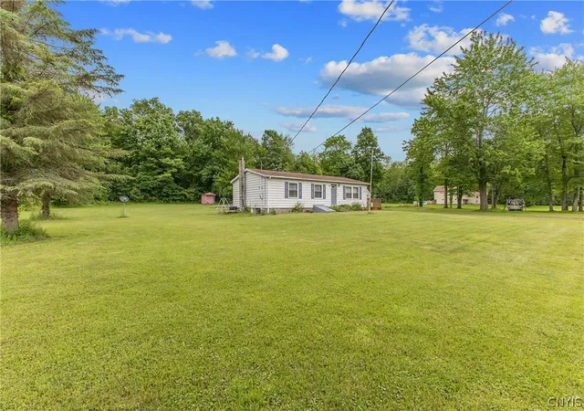Photo 3 of Single family home for sale at 688 Harris Hl Rd, Hannibal, NY 13074 | MLS# S1691808 | Listing updated on 2026-07-30
