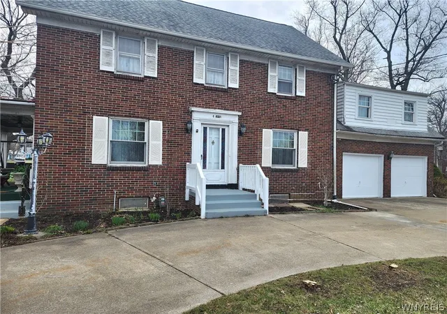 Photo 1 of Single family home for sale at 5009 Lake Shore Rd, Hamburg, NY 14075 | MLS# B1691842 | Listing updated on 2026-08-03