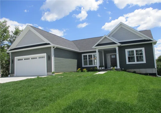 Photo 3 of Single family home for sale at 334 Wexford Ln, Horseheads, NY 14845 | MLS# R1692075 | Listing updated on 2026-06-19