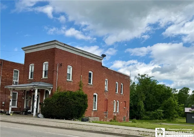 Homes for sale in Randolph, NY | 10 Jamestown St, Randolph, NY 14772 | MLS# R1691160