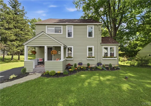 Photo 1 of Sale Pending at 114 Washington Blvd, Fayetteville, NY 13066 | MLS# S1691973 | Listing updated on 2026-06-28