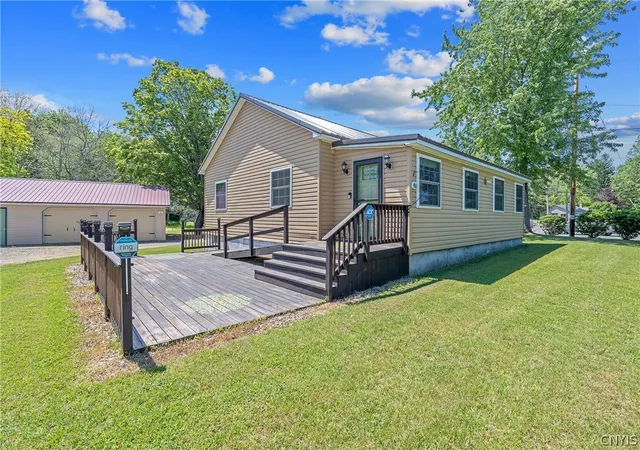 1st image of 48 Wigwam Dr, Pulaski, NY 13142 | MLS# S1691917