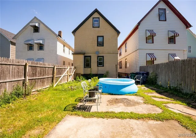 Listing Photo 4 - Condo for sale in building located at 41 Philadelphia St, Buffalo, NY 14207