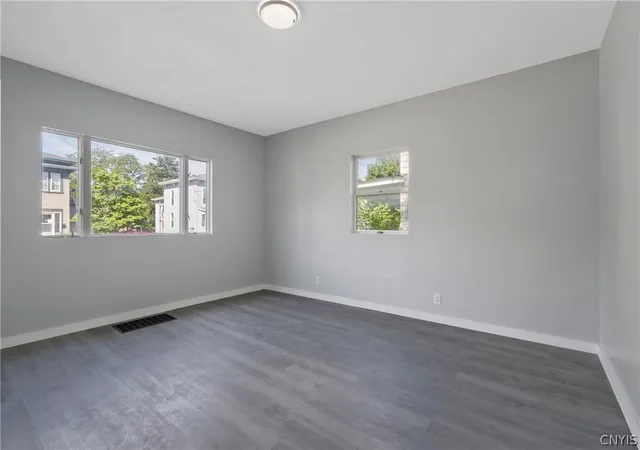 Listing Photo 4 - Condo for sale in building located at 723 Franklin St, Watertown, NY 13601